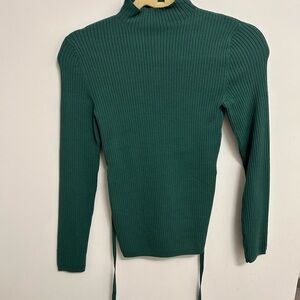 Aritzia Babton Top